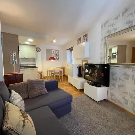 B21 - Edif. Perramo 1º - Villmor Apartment